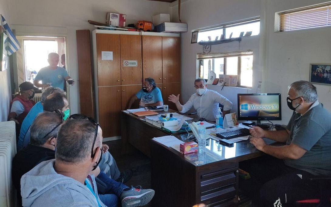 Βαρδάκης - μαντρα Δημου