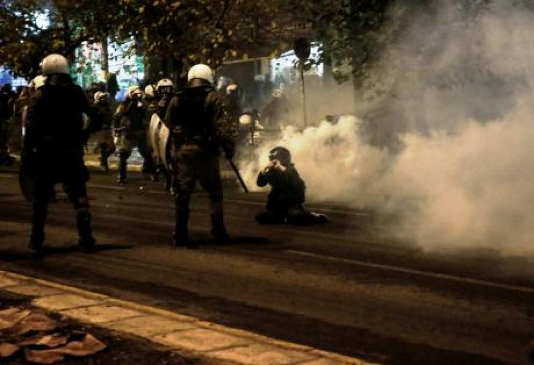 επεισόδια εξάρχεια