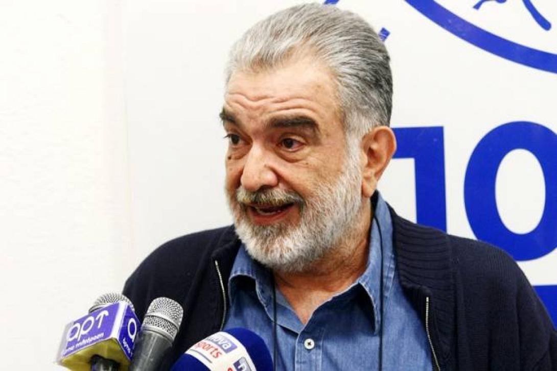 Βελλής: «Μου πρότειναν παίκτη και προπονητή»