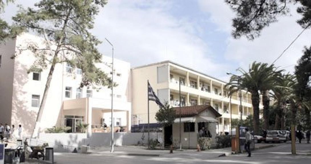 Ράντζα, ελλείψεις και προβλήματα σε ΠΑΓΝΗ και Βενιζέλειο