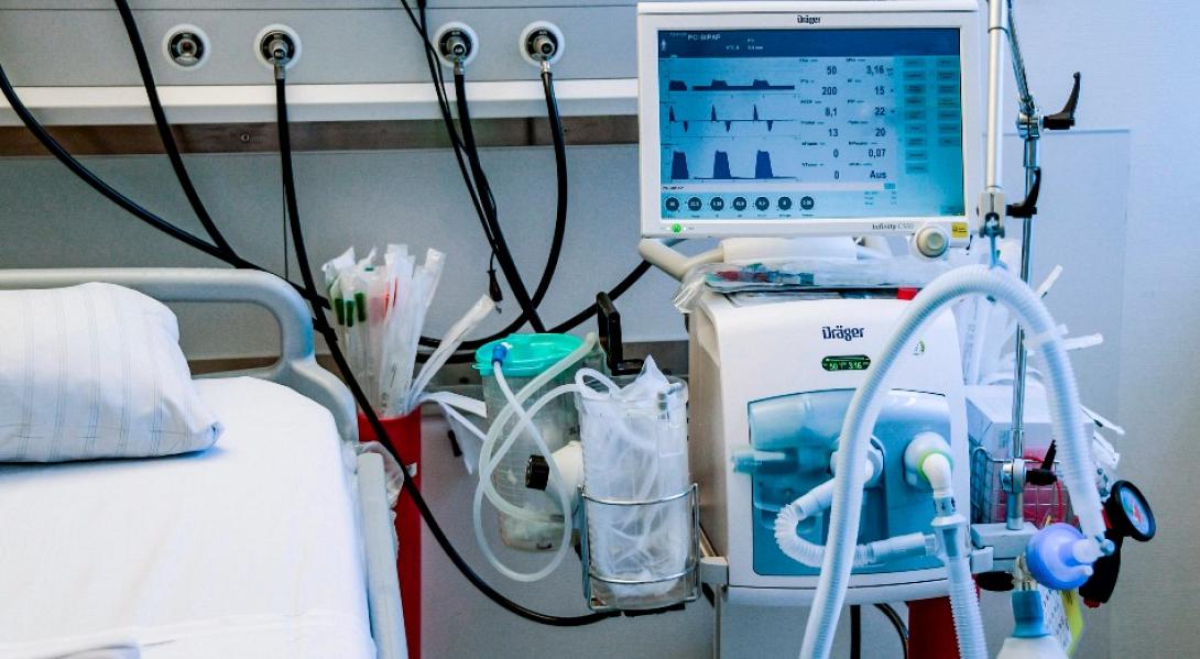 αναπνευστήρας νοσοκομείου