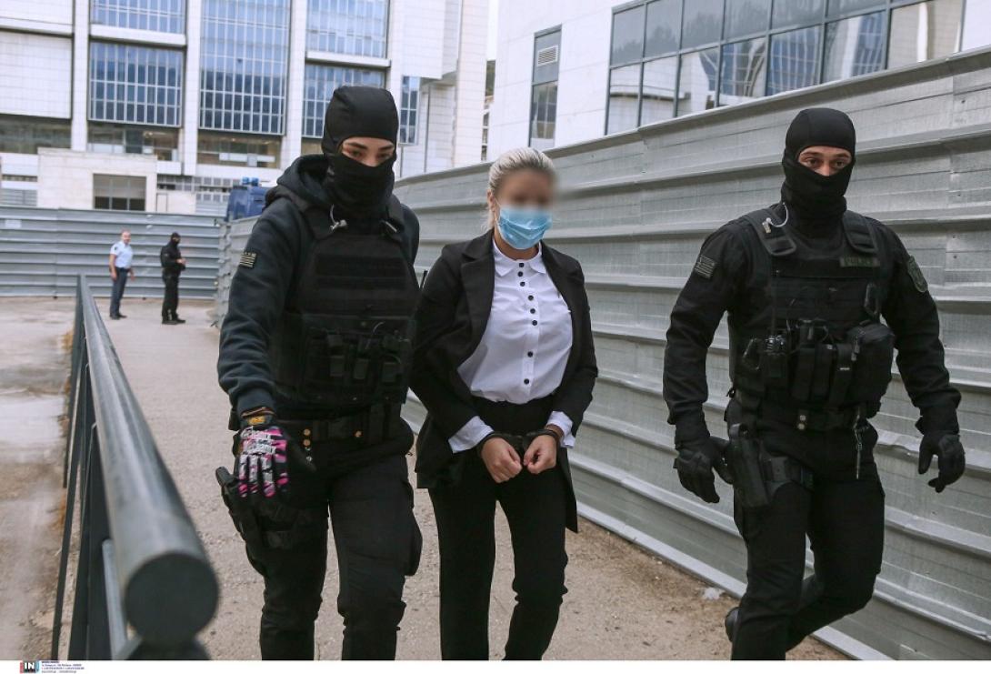 επίθεση με βιτριόλι