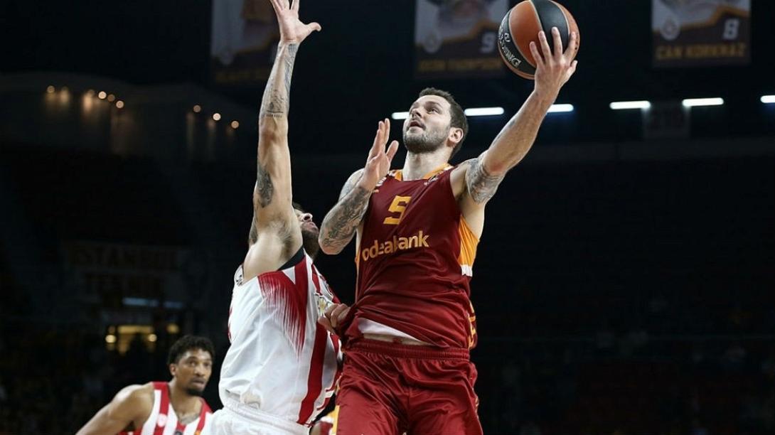vladimir-micov-galatasaray-odeabank-istanbul-.jpg