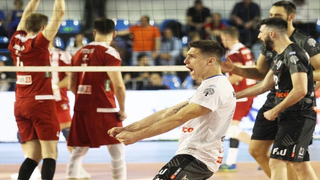 volley_paok_olympiakos_kypello_2018-1021x576.jpg