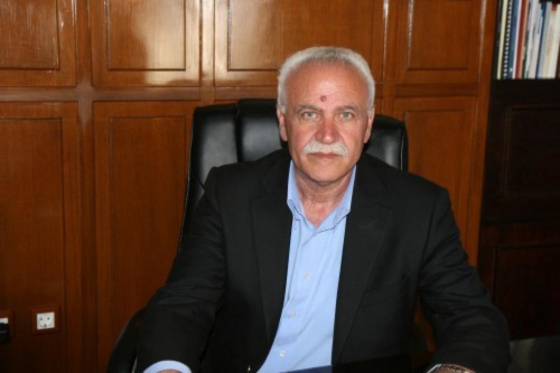 Στο δήμο Αποκορώνου ο Α. Βουλγαράκης για τα έργα που θα γίνουν το 2015 στην περιοχή