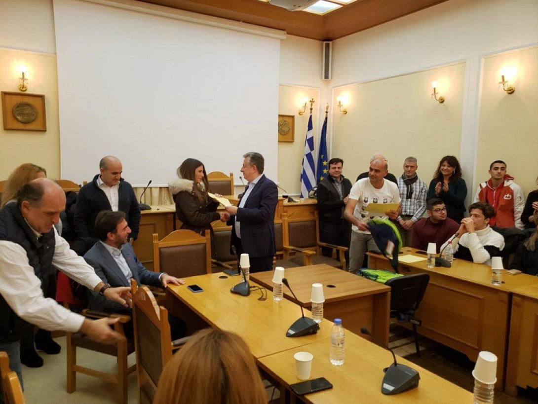 Βραβεύτηκαν παιδιά των εργαζομένων στην Περιφέρεια