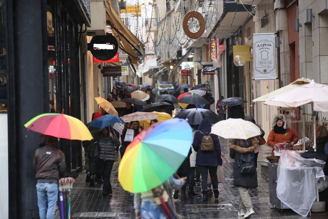 Χειμερινό το κλίμα στα ψώνια της τελευταίας στιγμής