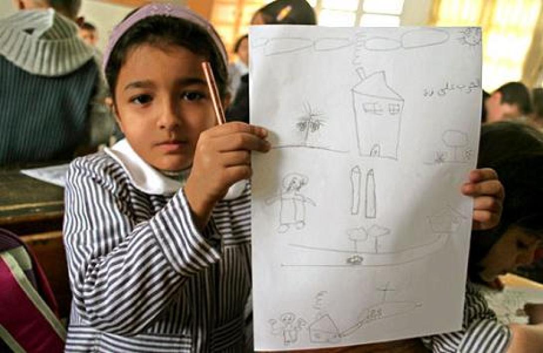 Σιρίν Εμπαντί: "Τα βιβλία και όχι οι βόμβες θα εξαλείψουν το Ισλαμικό Κράτος"