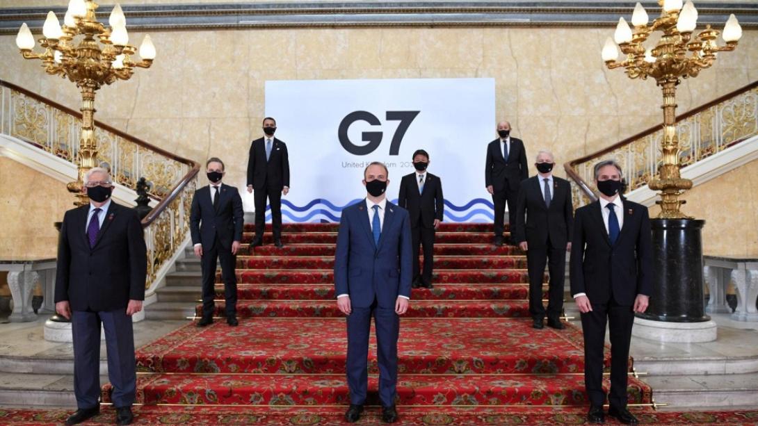 G7