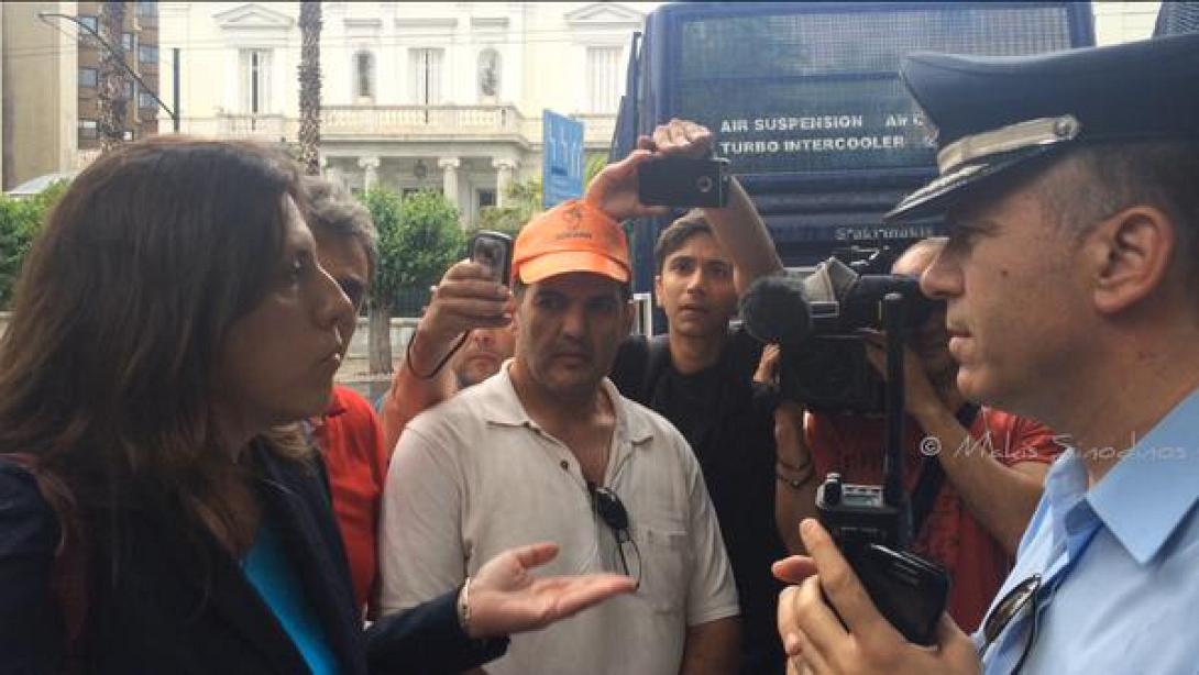 χαιρετισμος