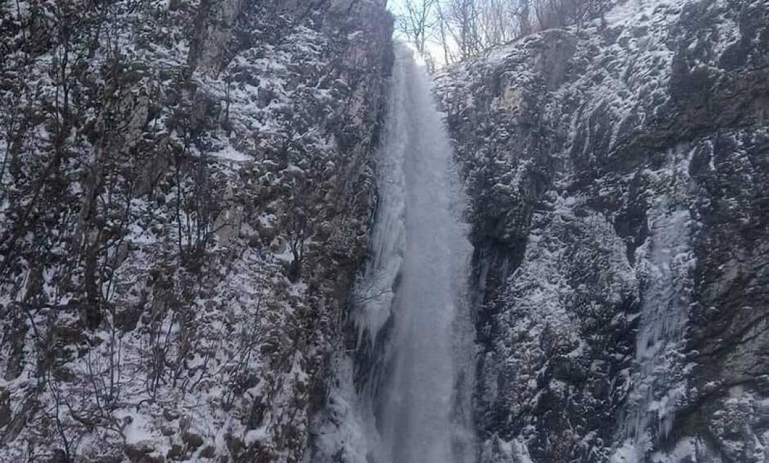 Ο καταρράκτης του Λειβαδίτη