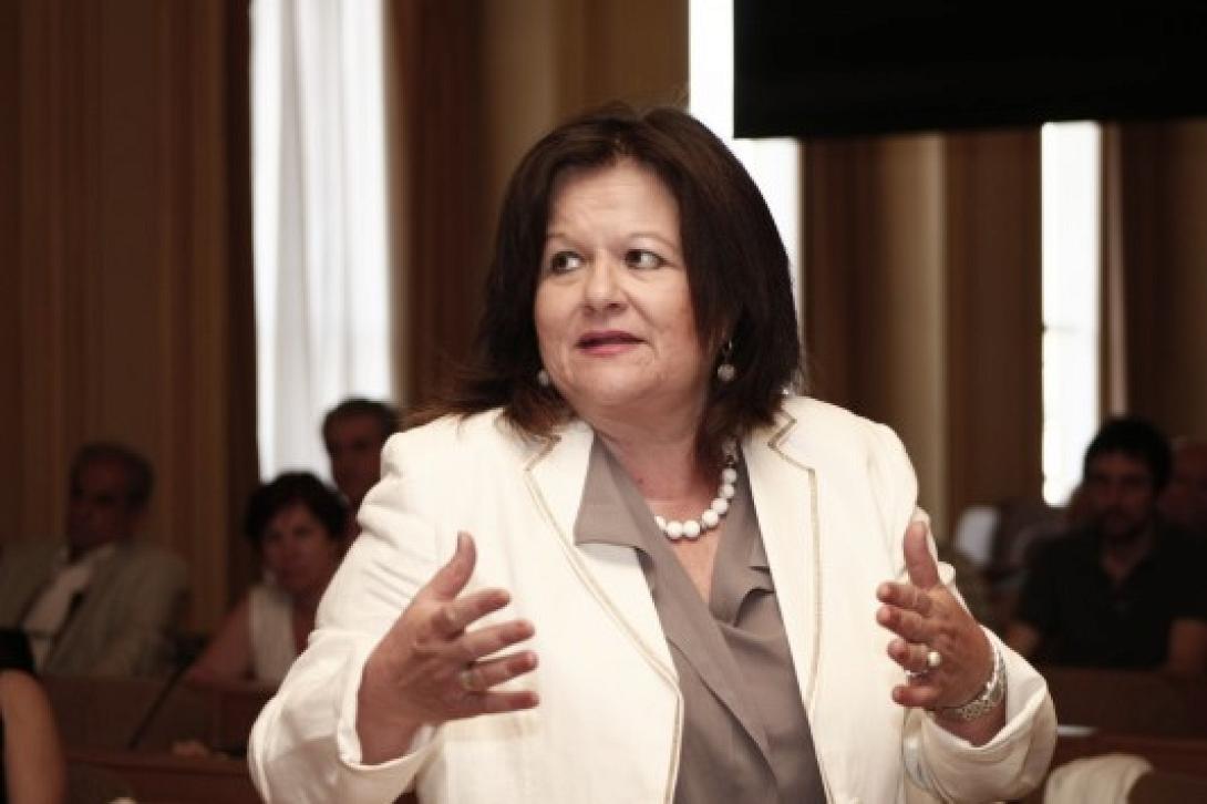 χαρά καφαντάρη