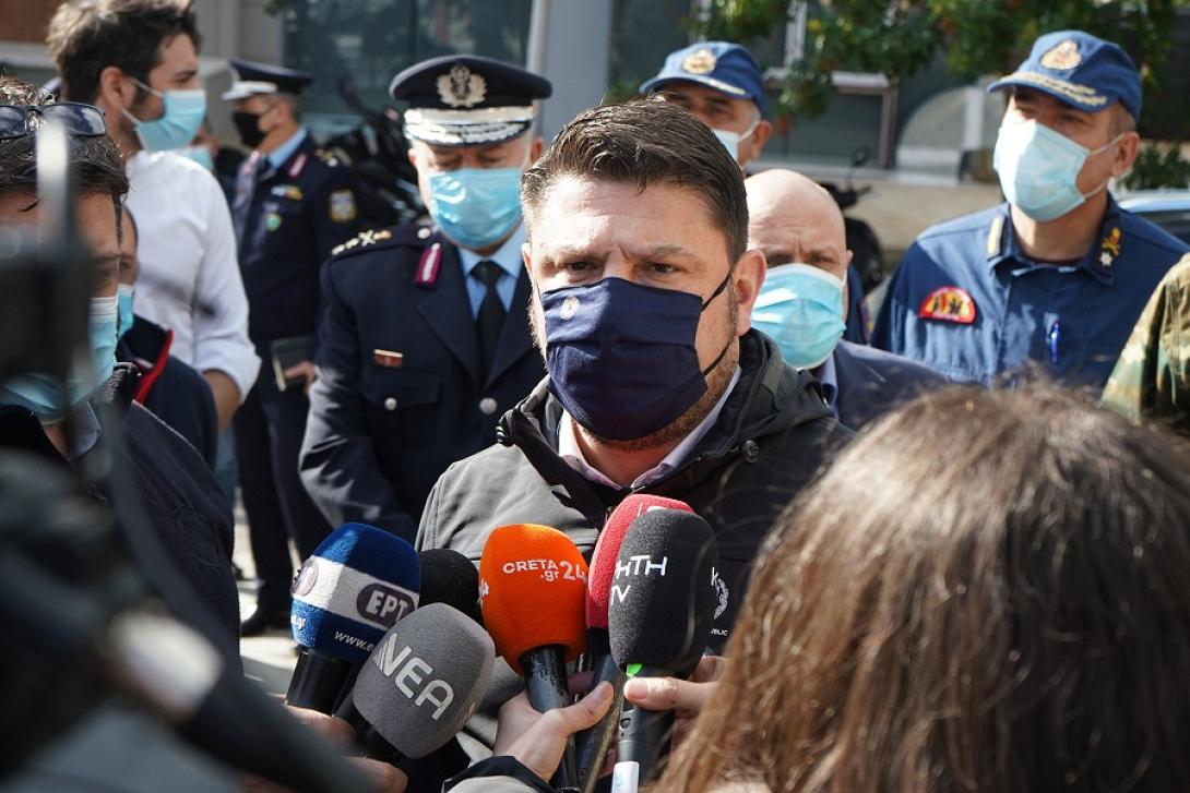 Ο Νίκος Χαρδαλιάς κάνει δηλώσεις