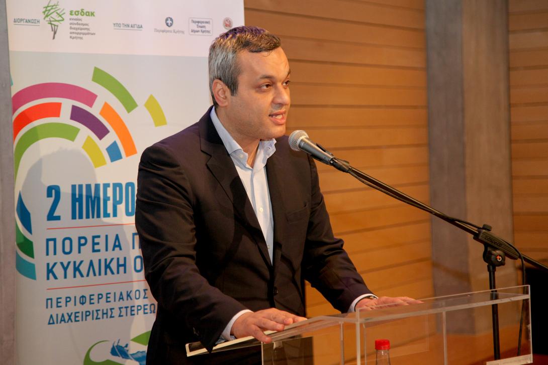 μαμουλακης χαρης.jpg