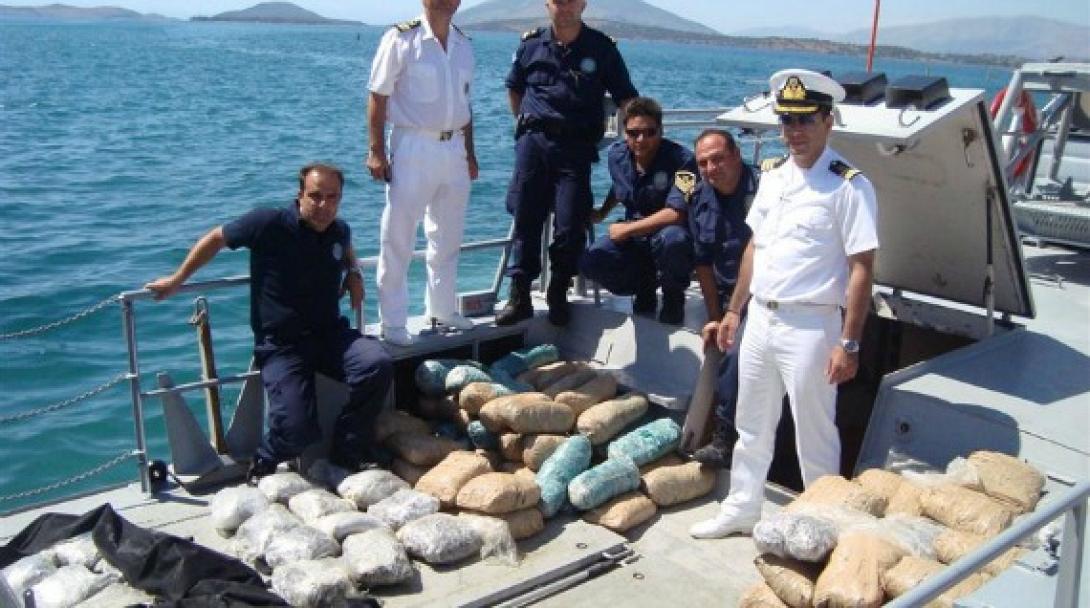 Μεγάλη ποσότητα χασίς σε παραλία της Ηλείας