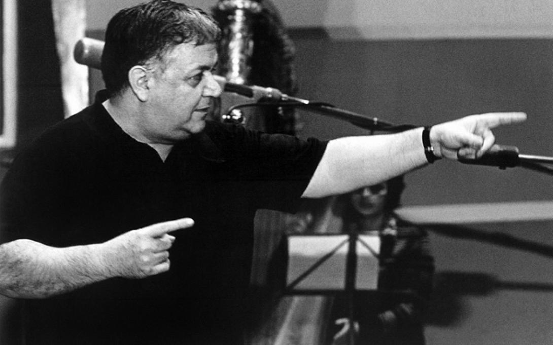 Ο κληρονόμος του Μάνου Χατζηδάκι ζήτησε πνευματικά δικαιώματα για δωρεάν συναυλία στη Βιάννο