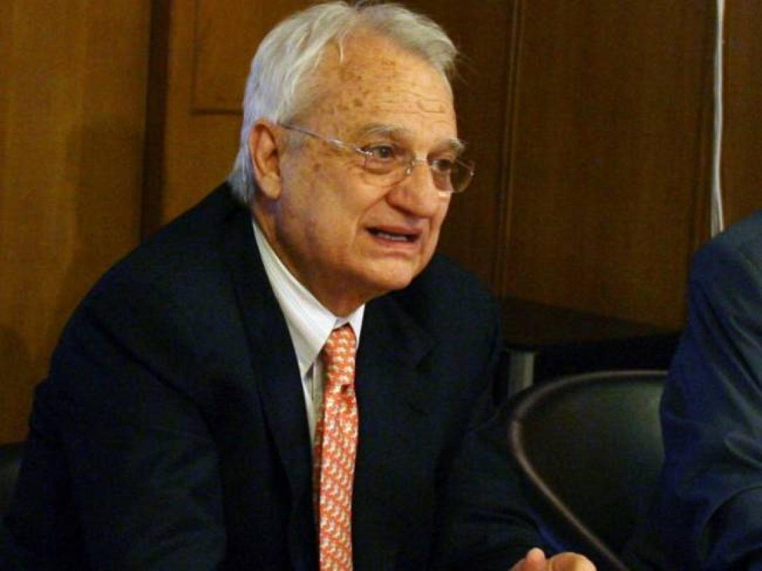 Οι αγρότες θα πληρώσουν τα "δώρα" Χατζηγάκη και μάλιστα με τόκο!