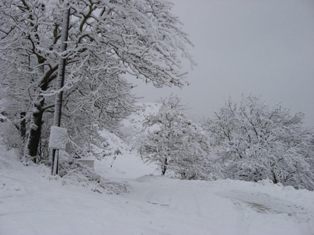 Κλειστά τα σχολεία στη Βιάννο ... λόγω χιονιά