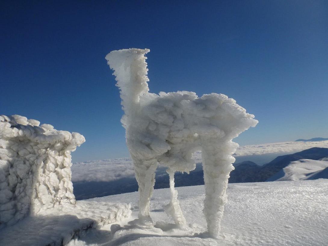 Το πρώτο χιόνι στον Ψηλορείτη με καλλιτεχνική ματιά