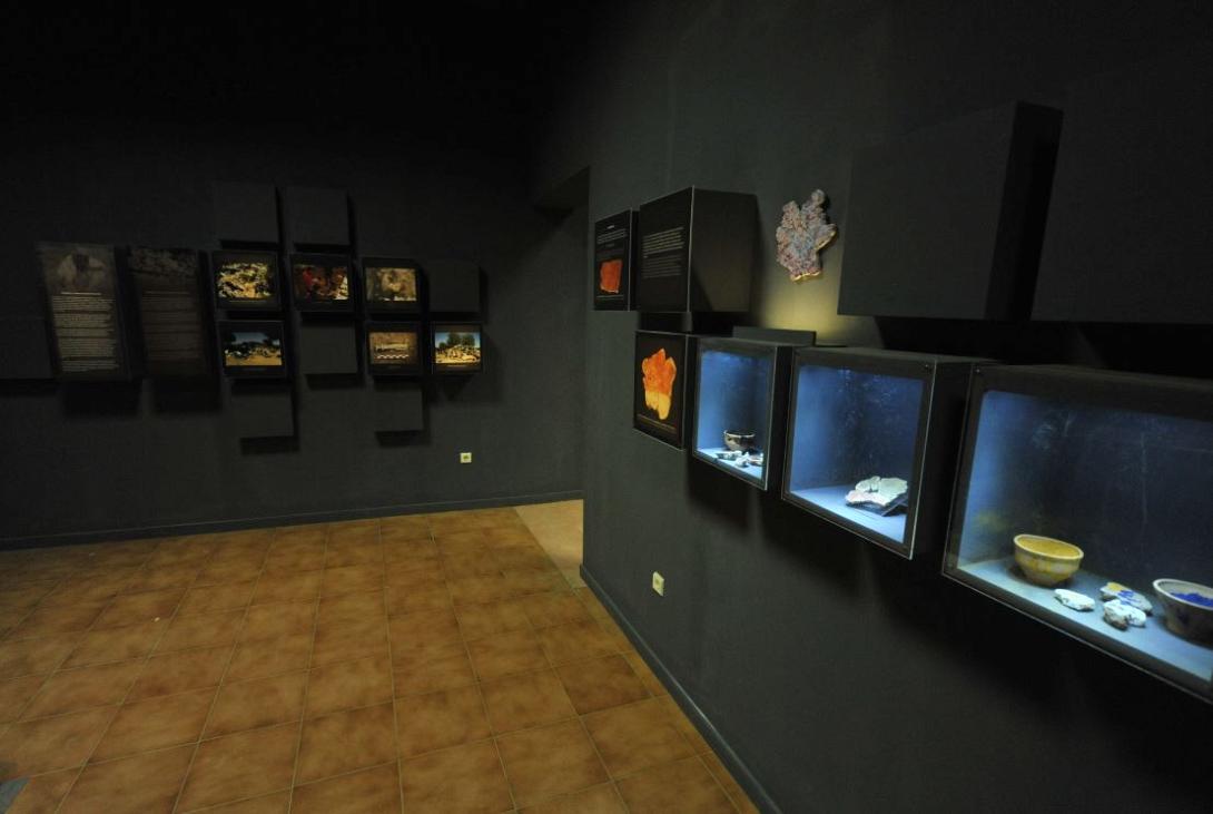 Εγκαίνια στ' Ανώγεια του Κέντρου Αρχαιολογικής Πληροφόρησης Γιάννη και Έφης Σακελλαράκη 