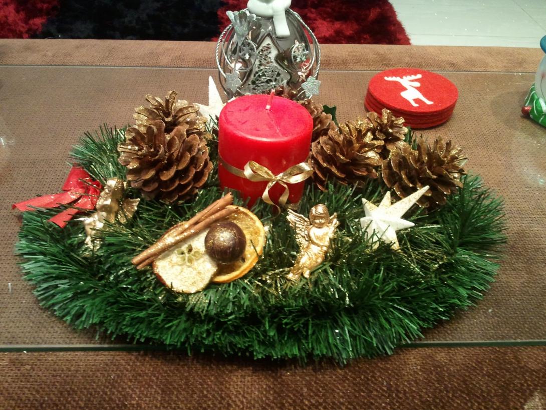 Χριστουγεννιάτικο παζάρι από τη Λέσχη Λάιονς "ΚΝΩΣΟΣ" στη Λότζια