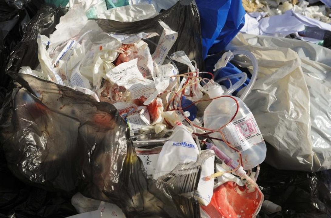 ιατρικά απόβλητα 