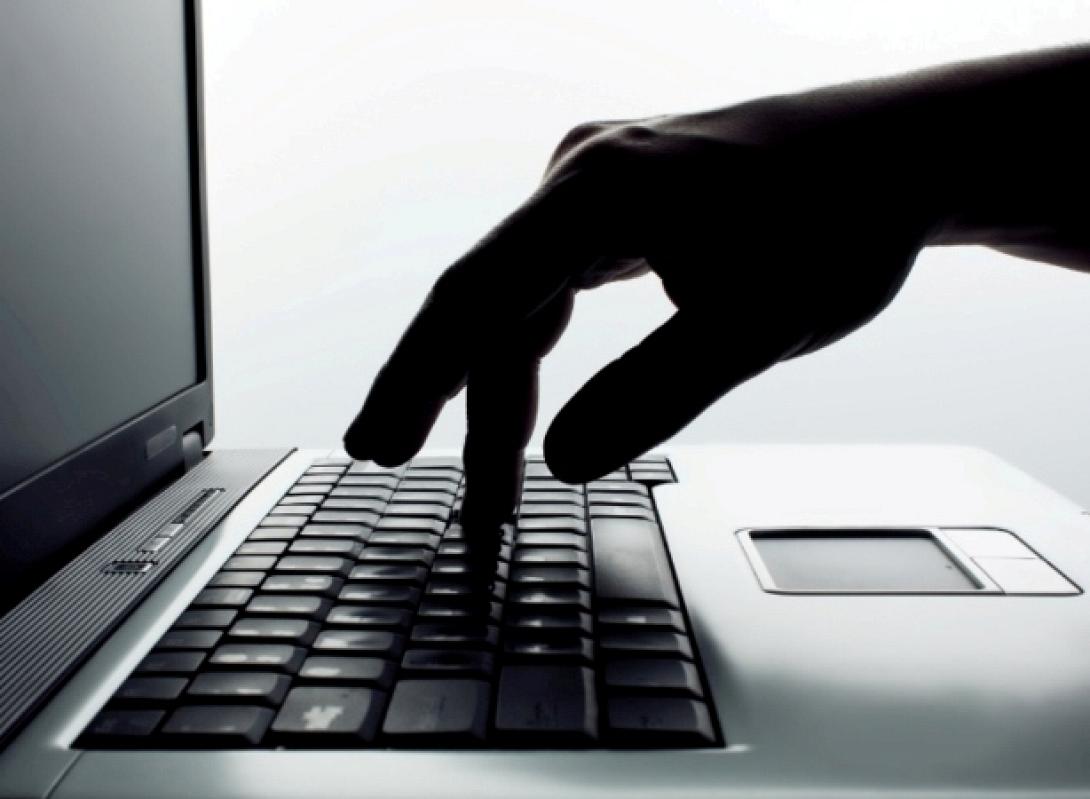 Φοιτητές πλήρωναν μέχρι και 10.000 ευρώ για πτυχιακές και μεταπτυχιακές εργασίες