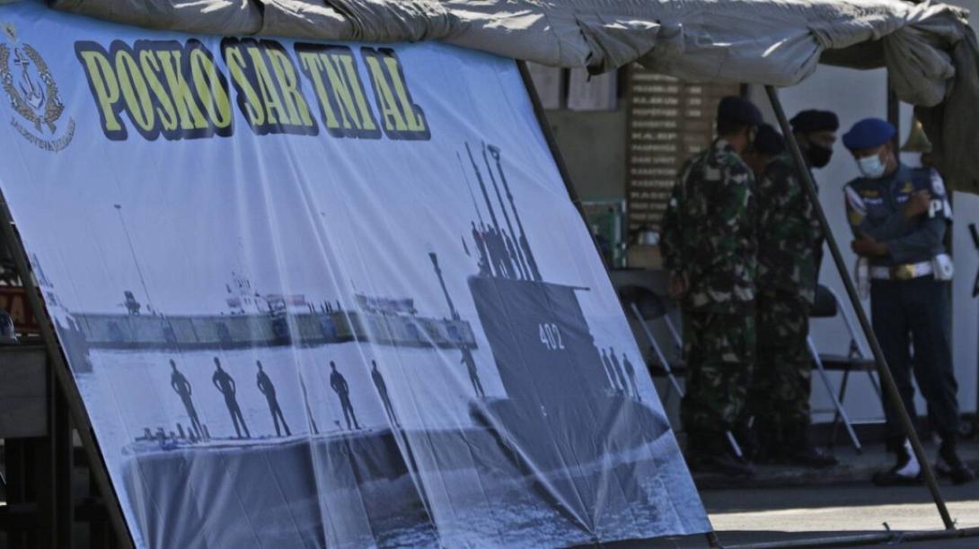 υποβρυχιο ινδονησια