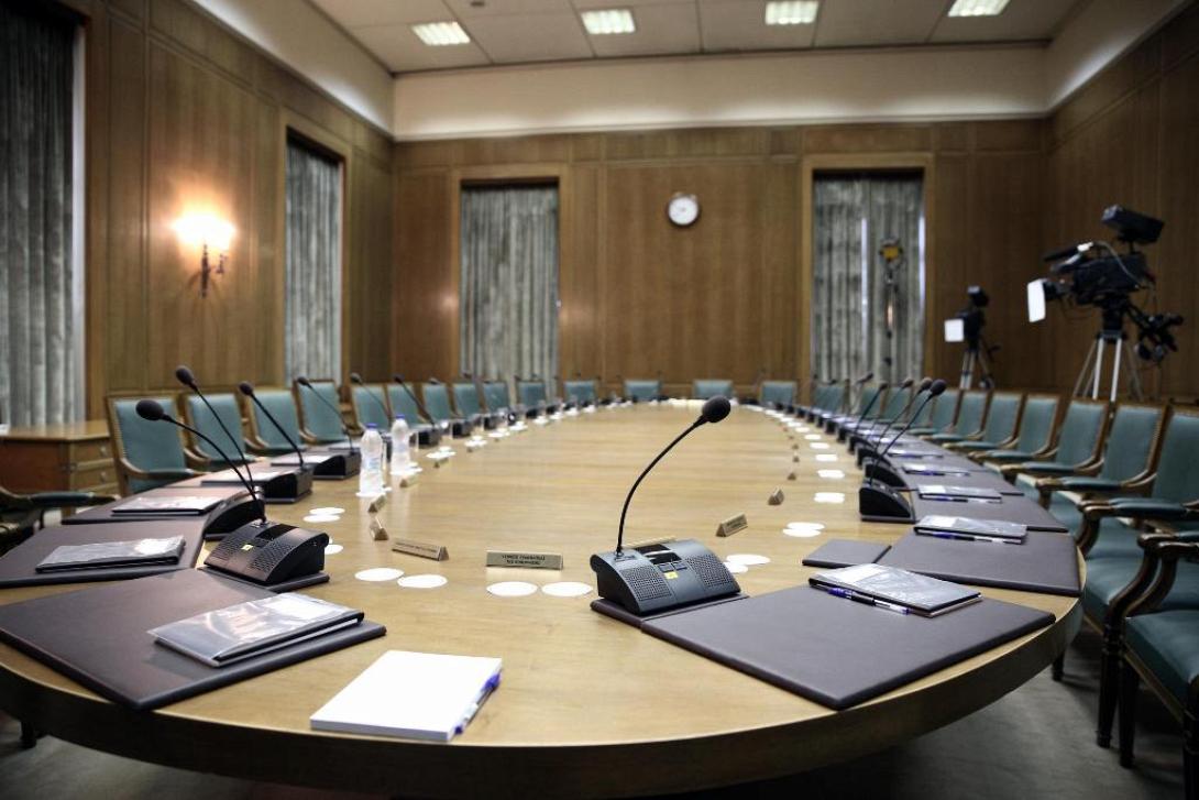 υπουργικο συμβουλιο