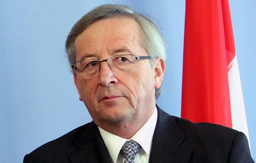 Δεν αποκλείει νέο κούρεμα του ελληνικού χρέους ο Γιούνκερ