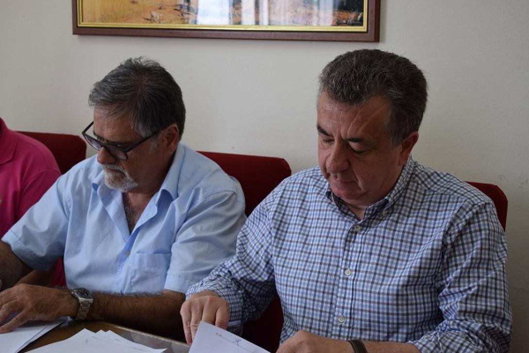 Ζερβός - Αρναουτάκης