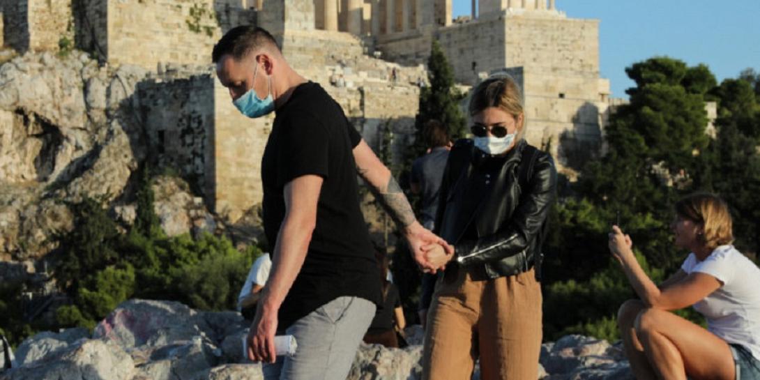 ζευγαρι με μασκες